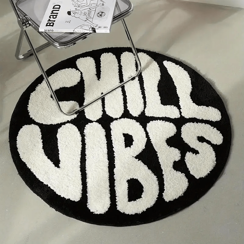 VIKAMA アメリカンストリートウェアブランド ラウンドラ - Streetwear Brand Rugs のレビューと価格