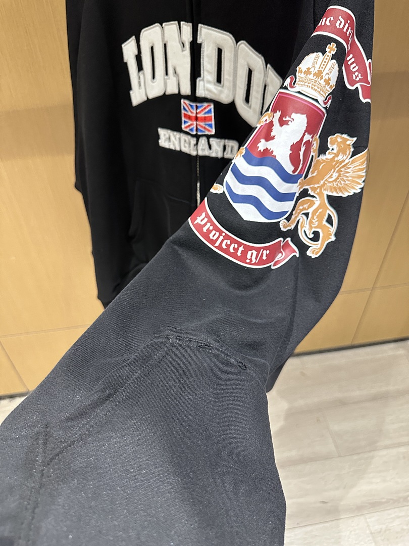 25S ウォッシュド デコンストラクテッド ロンドン 刺繍  - Streetwear Brand London のレビューと価格